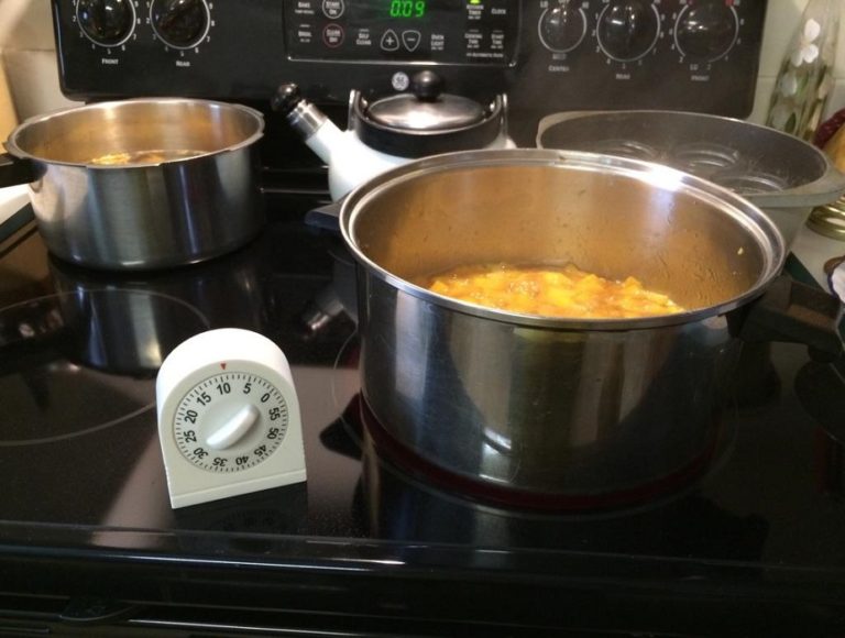 How Long Does Jelly and Jam Last? (The USDA Weighs In) Preserving