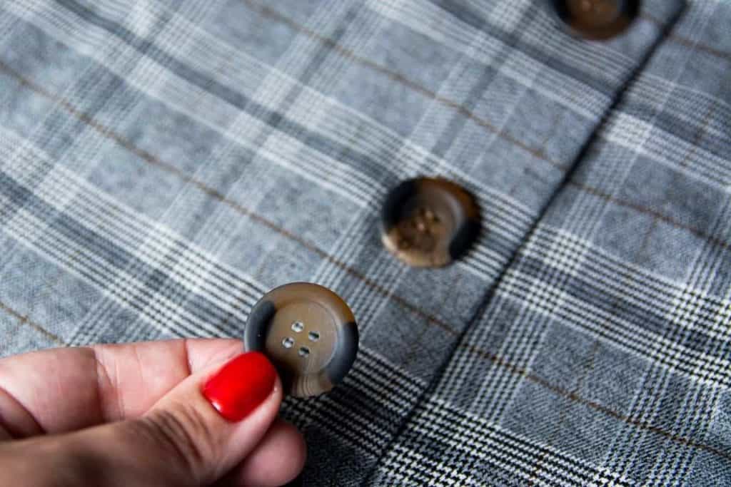 6 Practical Ways to Reattach a Button Without Sewing Preserving Sweetness
